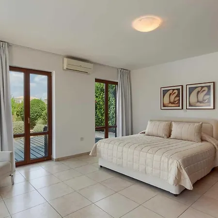 Aphrodite Hills Superior 400 Villa *